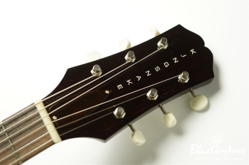 Rockin’ Chair w / P.U. - Tobacco Sunburst