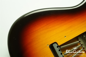 Classic 60s Strat - 3 Color Sunburst
