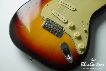 g7-ST/R Standard Aged - 1963 3-Tone Sunburst