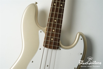 NJB10RAL - Pearl Rose