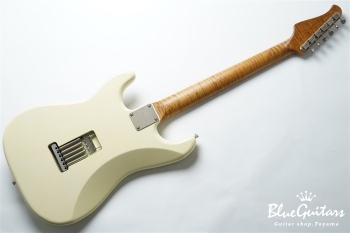 XSC-2 - Vintage White Light Aged / Alder / 5A Grade Roasted Flame Maple #3291