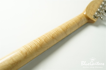 622 BEYOND Maple Top Model - Naked