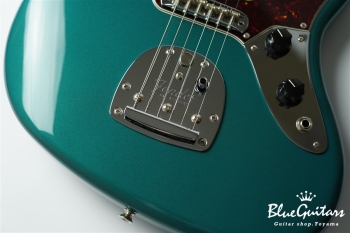 Vintera 60s Jaguar - Ocean Turquoise