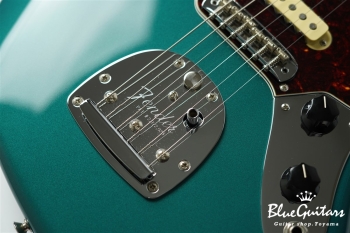 Vintera 60s Jaguar - Ocean Turquoise