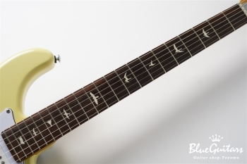 SE Silver Sky - Moon White