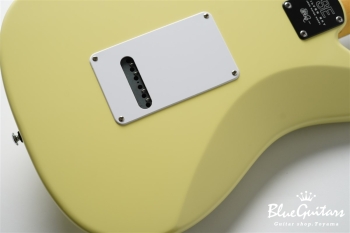 SE Silver Sky - Moon White