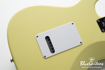 SE Silver Sky - Moon White