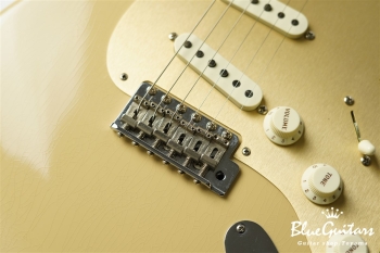 Limited 1957 Stratocaster Rosewood Neck Lush Closet Classic - ’55 Desert Sand