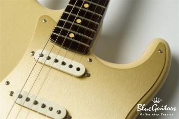 Limited 1957 Stratocaster Rosewood Neck Lush Closet Classic - ’55 Desert Sand