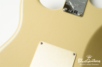 Limited 1957 Stratocaster Rosewood Neck Lush Closet Classic - ’55 Desert Sand