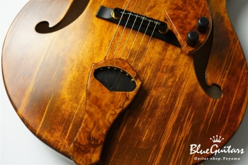Arcus Style-N - Organic Texture