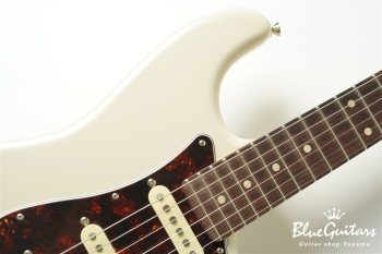 NST100RAL - Vintage White