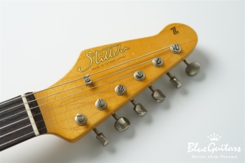 Model S. #170 Light Aged - White Blonde with Blue