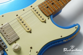 XSC-2 - Lake Placid Blue Heavy Aged / Alder / RM-RM #3333