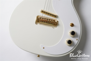 59M NOS+ GOLD HARDWARE - White