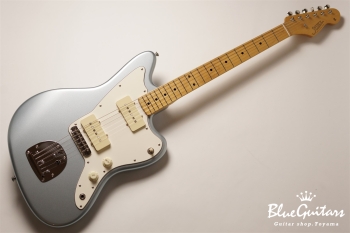 Model JM. Glassy #093 - Ice Blue Metallic