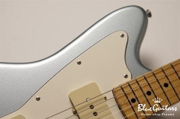 Model JM. Glassy #093 - Ice Blue Metallic