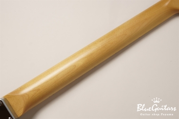 Model JM. Glassy #093 - Ice Blue Metallic