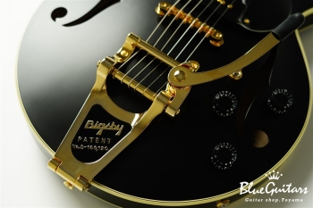 Ladybug-CB BG-CTM Bigsby - Matte Black (Lacquer) #RZO710