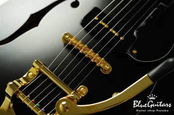 Ladybug-CB BG-CTM Bigsby - Matte Black (Lacquer) #RZO710