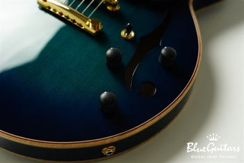 Ladybug-CB Ltd. - Blue Burst (Lacquer)#ROZEO-063