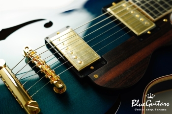 Ladybug-CB Ltd. - Blue Burst (Lacquer)#ROZEO-063