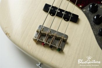 TRAD MASTER BETA J4 - White Blonde Medium Aged