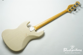 TRAD MASTER BETA J4 - White Blonde Medium Aged