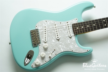 Limited Edition Cory Wong Stratocaster - Daphne Blue