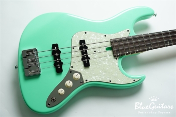 Vibe Standard-4 #213 - Poppin green