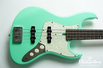 Vibe Standard-4 #213 - Poppin green