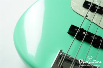 Vibe Standard-4 #213 - Poppin green