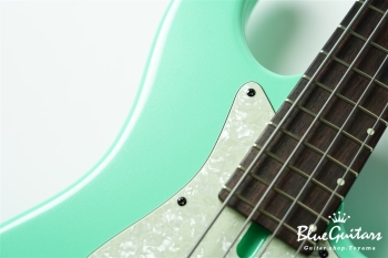 Vibe Standard-4 #213 - Poppin green