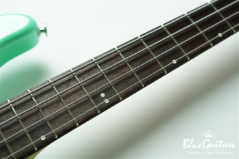 Vibe Standard-4 #213 - Poppin green