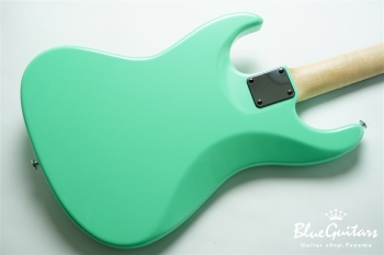 Vibe Standard-4 #213 - Poppin green