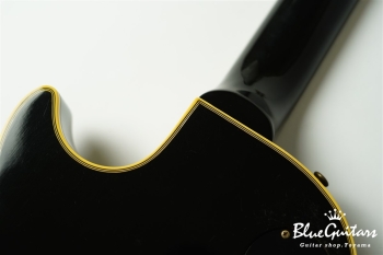 Historic Collection 1957 Les Paul Custom 3-Pickups - Black Beauty