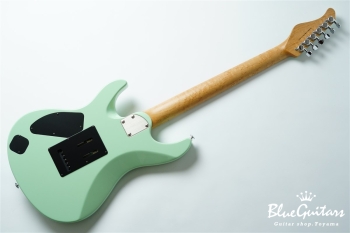 FUTURA-S HH  Birds Eye  Maple Neck - Surf Green / Matching Head