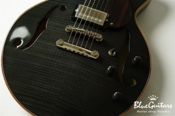 Ladybug-CB Ltd. #065 - See Through Black (Lacquer)