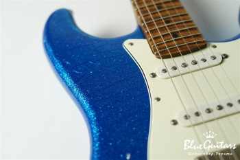 XSC-2 Blue Sparkle Medium Aged / Ash / Master Grade Roasted Flame Maple #3580