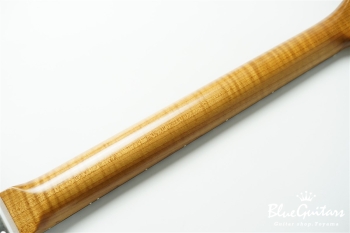 Model S. #182 Light Aged - White Blonde with Blue