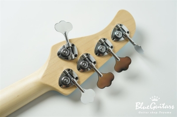 Vibe Standard-5 #214 - Poppin blue