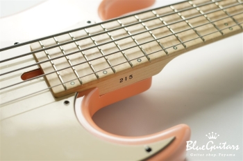 Vibe Standard-5 #215 - Poppin pink