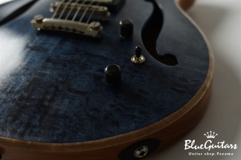 Arcus Ens - Indigo Blue