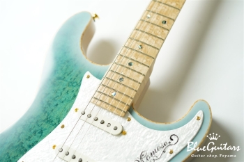 MC-Premium/BEM #18209 - BL/WH-B