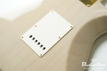 MC-Premium/BEM #18209 - BL/WH-B