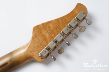 XSC-AH - Lake Placid Blue over 3TB Super Heavy Aged / Roasted Flame Maple 1p Flat Sawn 4A+ #3660