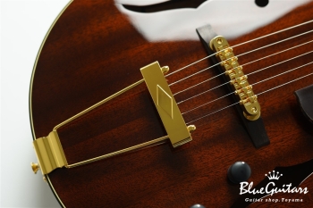 Ladybug Mahogany-TBC  (P-90) - Brown