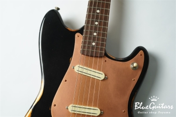 IRIS #193 Multi Layer Medium Aged - Sapphire Black over Copper with Copper Vibration