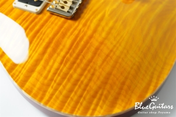 Custom 24 10Top 1-piece Flame Maple Top- Vintage Yellow