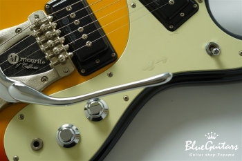 Super Custom 65 - Sunburst